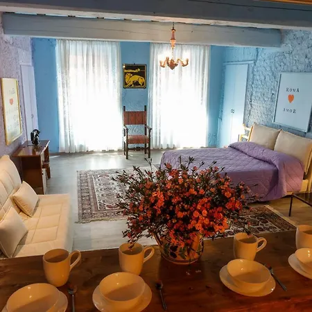 Old Town Luxury Loft דירה *