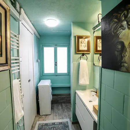Old Town Luxury Loft רומא